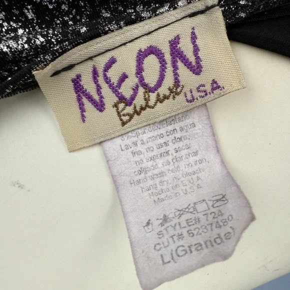 Y2K Keyhole Top Women's L Black‎ Silver Metallic Ring Accent Short Sleeve Club - Picture 5 of 11